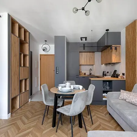 Port Praski Stylish Near Old Town Apartment